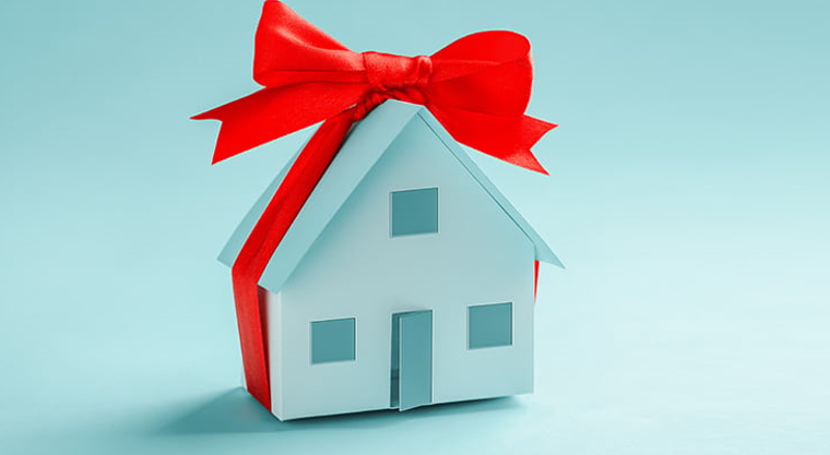 Is Your House the Top Thing on a Buyer’s Wish List this Holiday Season?